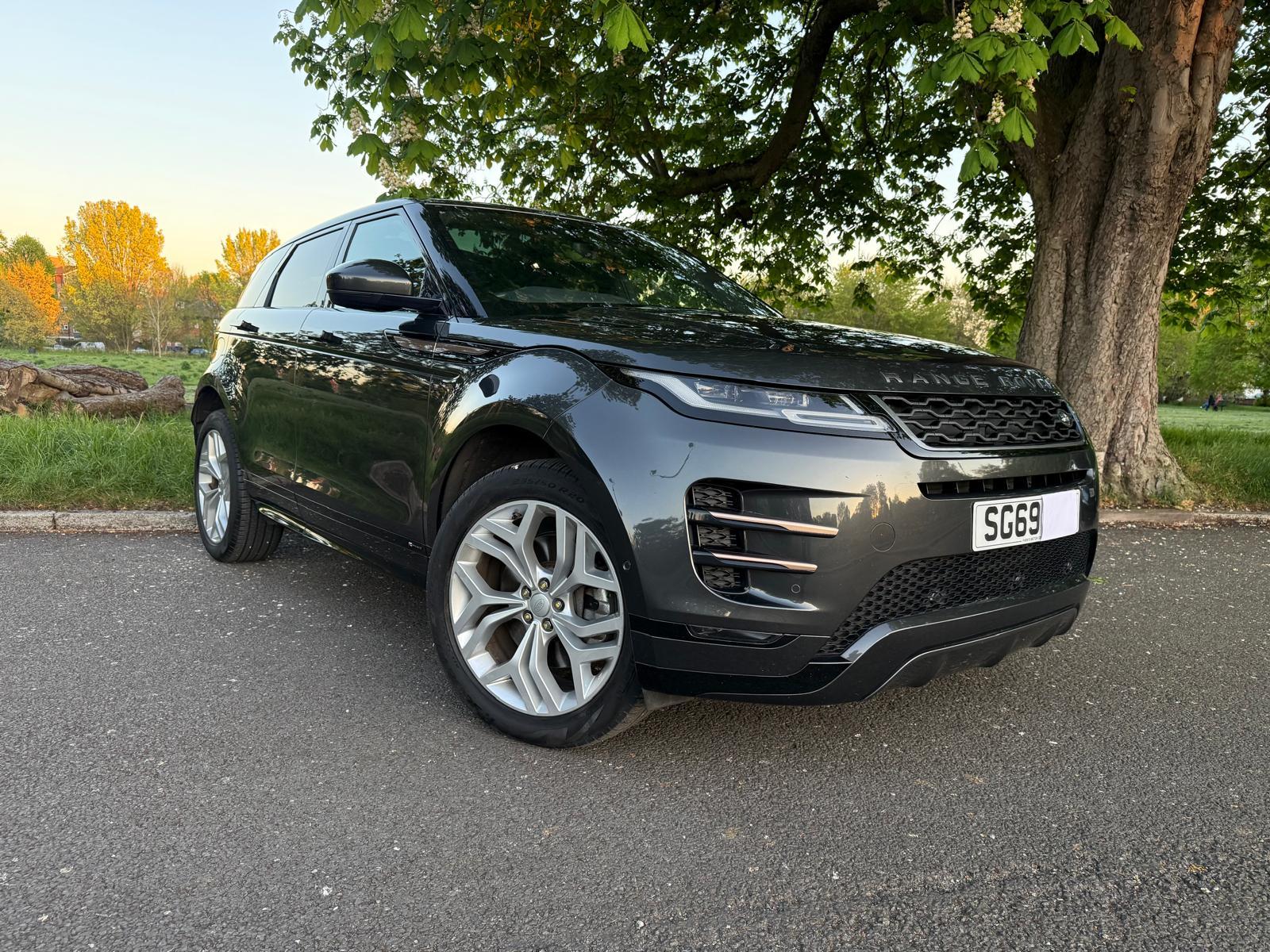 Land Rover Range Rover Evoque 2019 in London