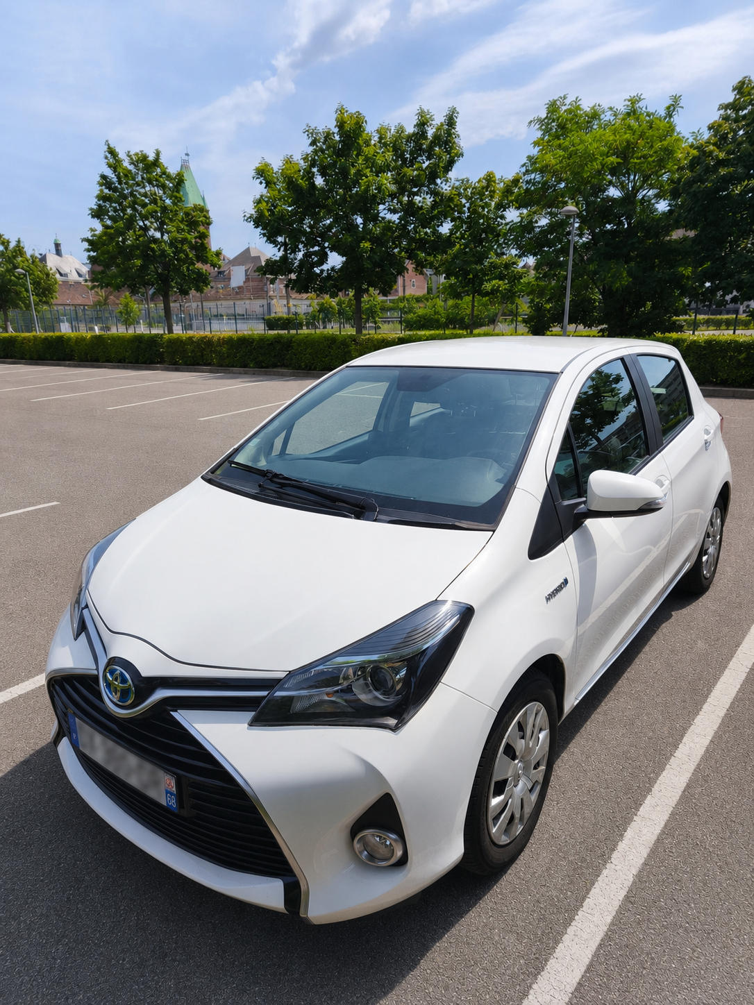 Toyota YARIS 2015 à Colmar