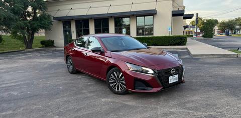 Nissan Altima 2024