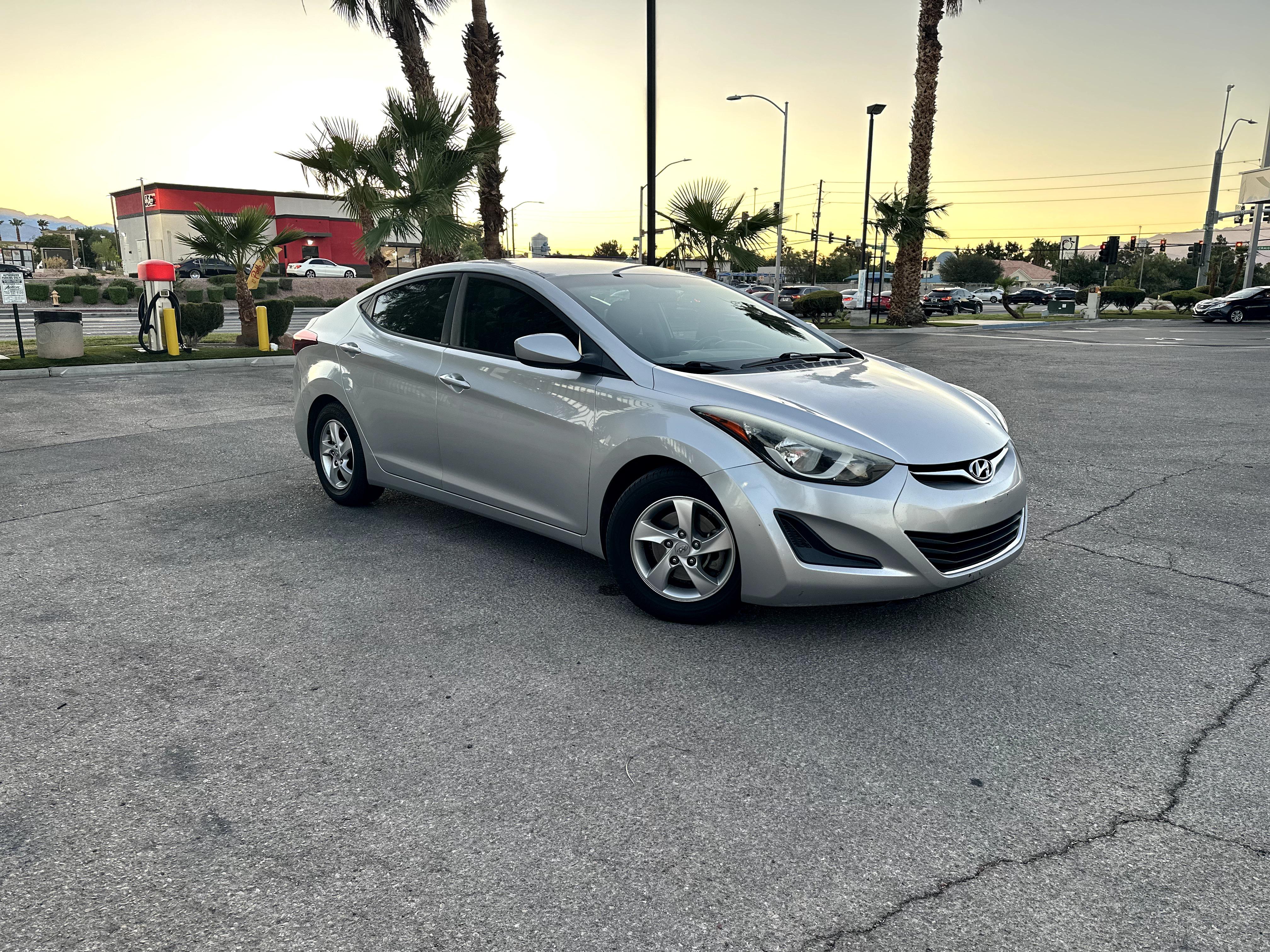 Hyundai Elantra 2014 in 