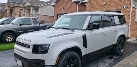 Land Rover Defender 2026