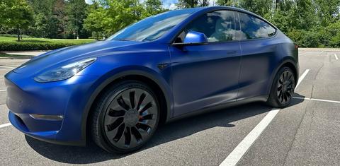 Tesla Model Y 2023