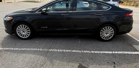 Ford Fusion Hybrid 2014