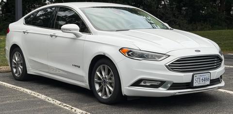 Ford Fusion Hybrid 2017