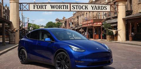 Tesla Model Y 2024