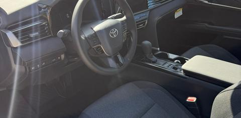 Toyota Camry Hybrid 2026
