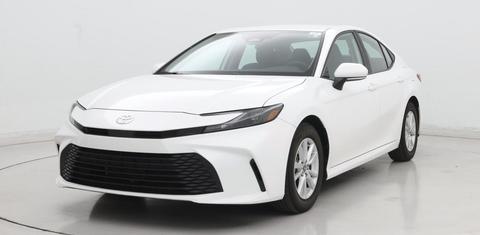 Toyota Camry Hybrid 2025