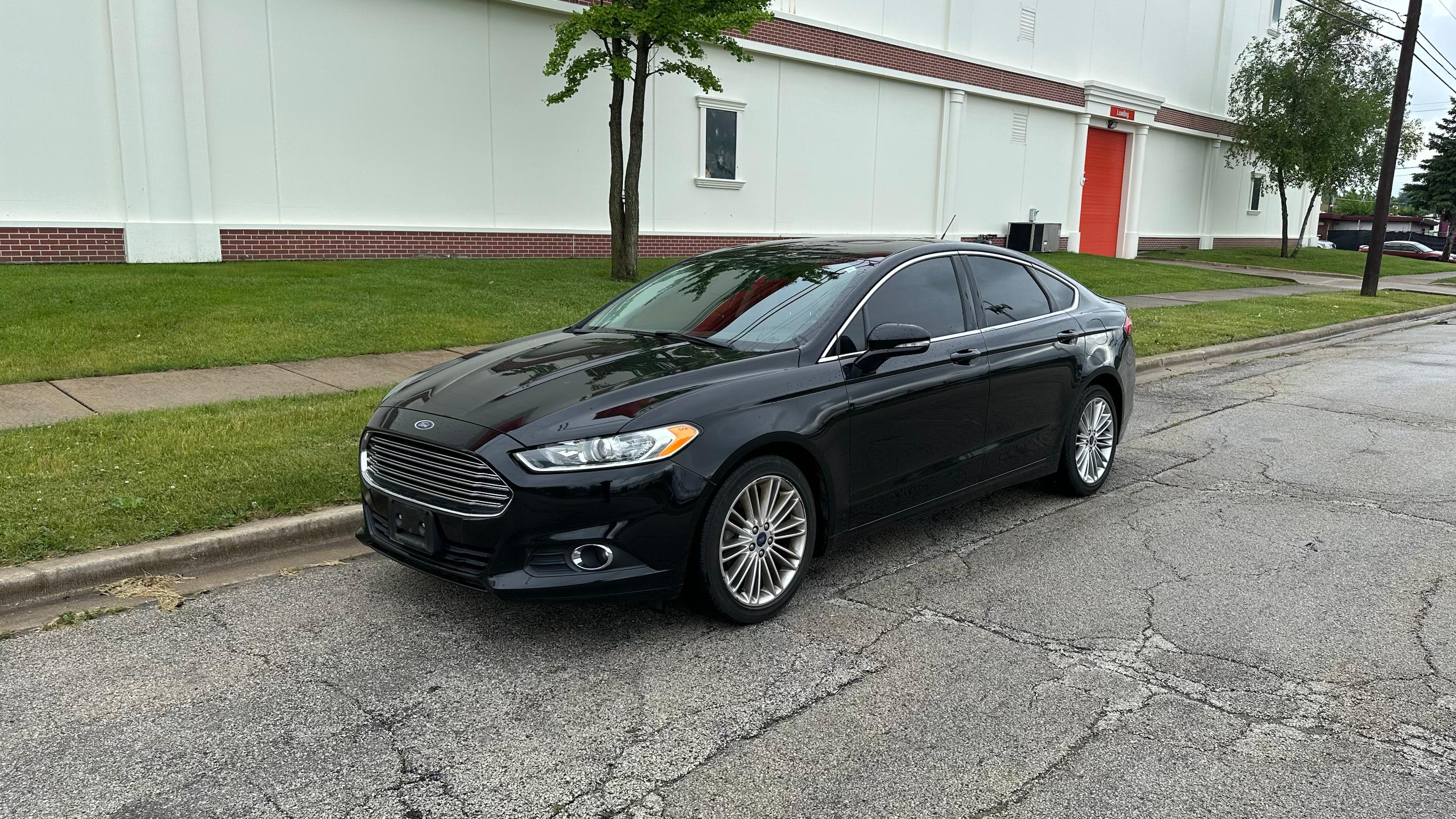 Ford Fusion 2016 in 
