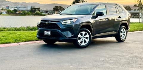 Toyota RAV4 2024