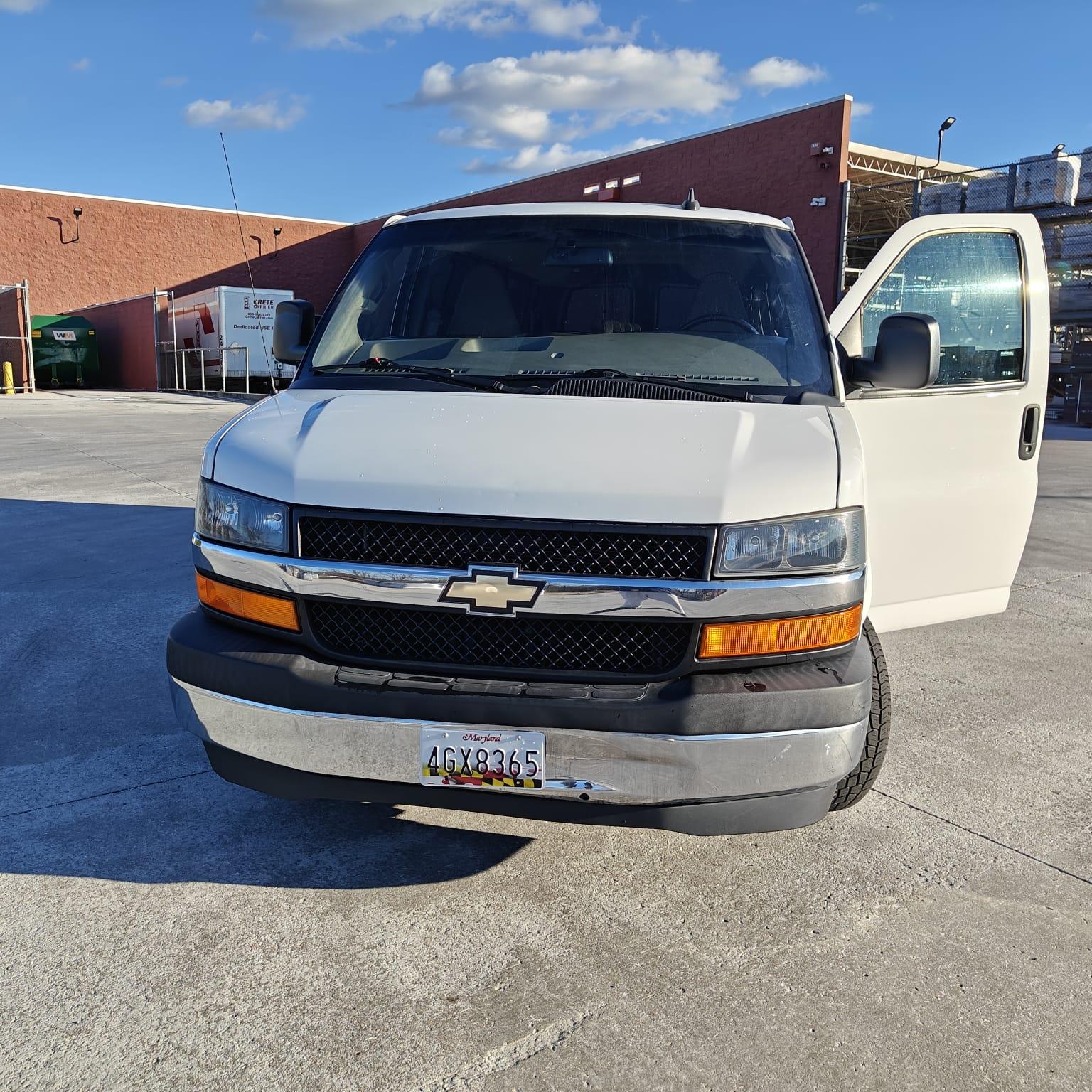Chevrolet Express 2017 in Fort Washington, MD