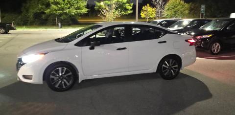Nissan Versa 2025
