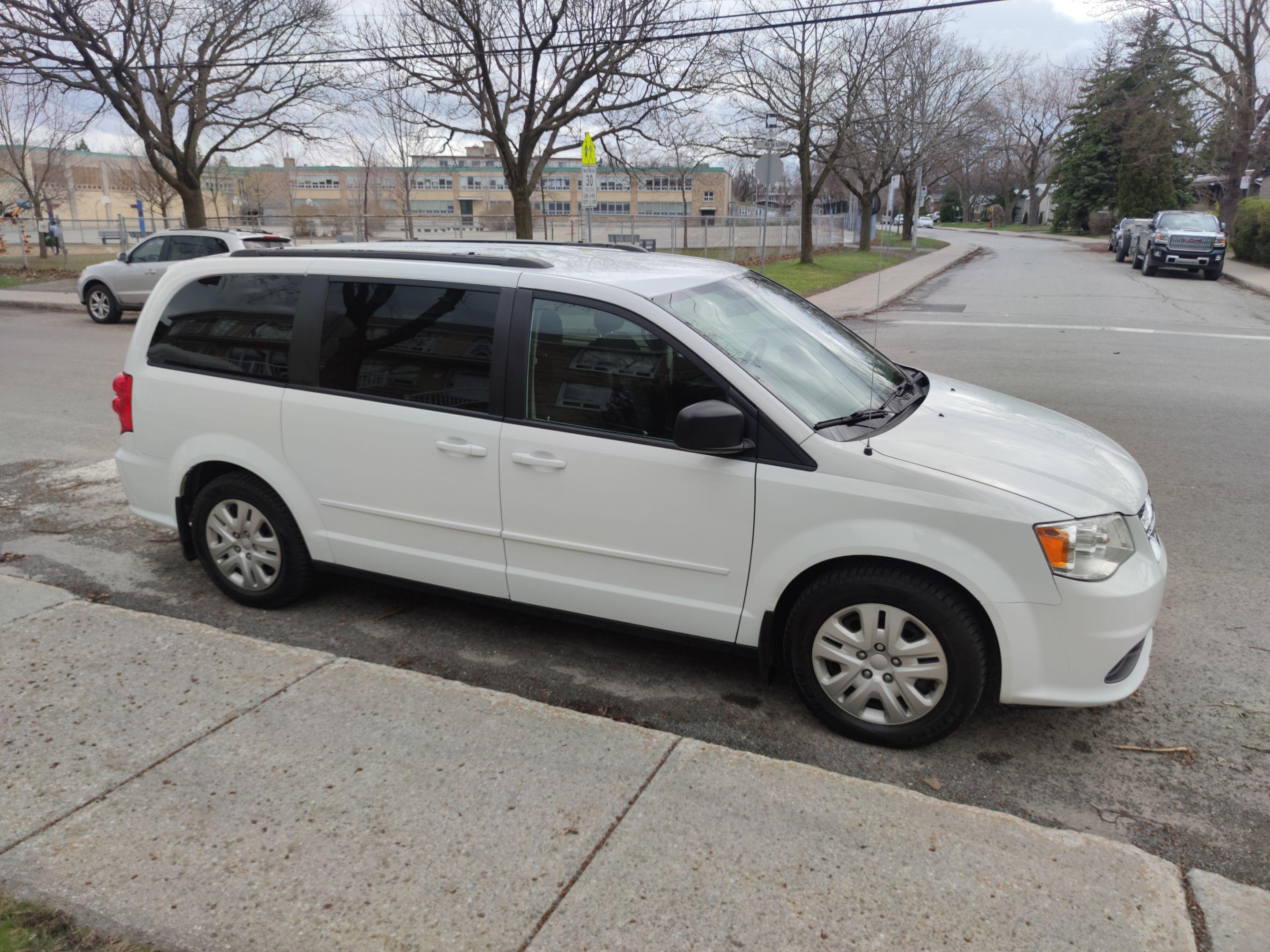 Dodge Grand Caravan 2017 à Montréal, QC
