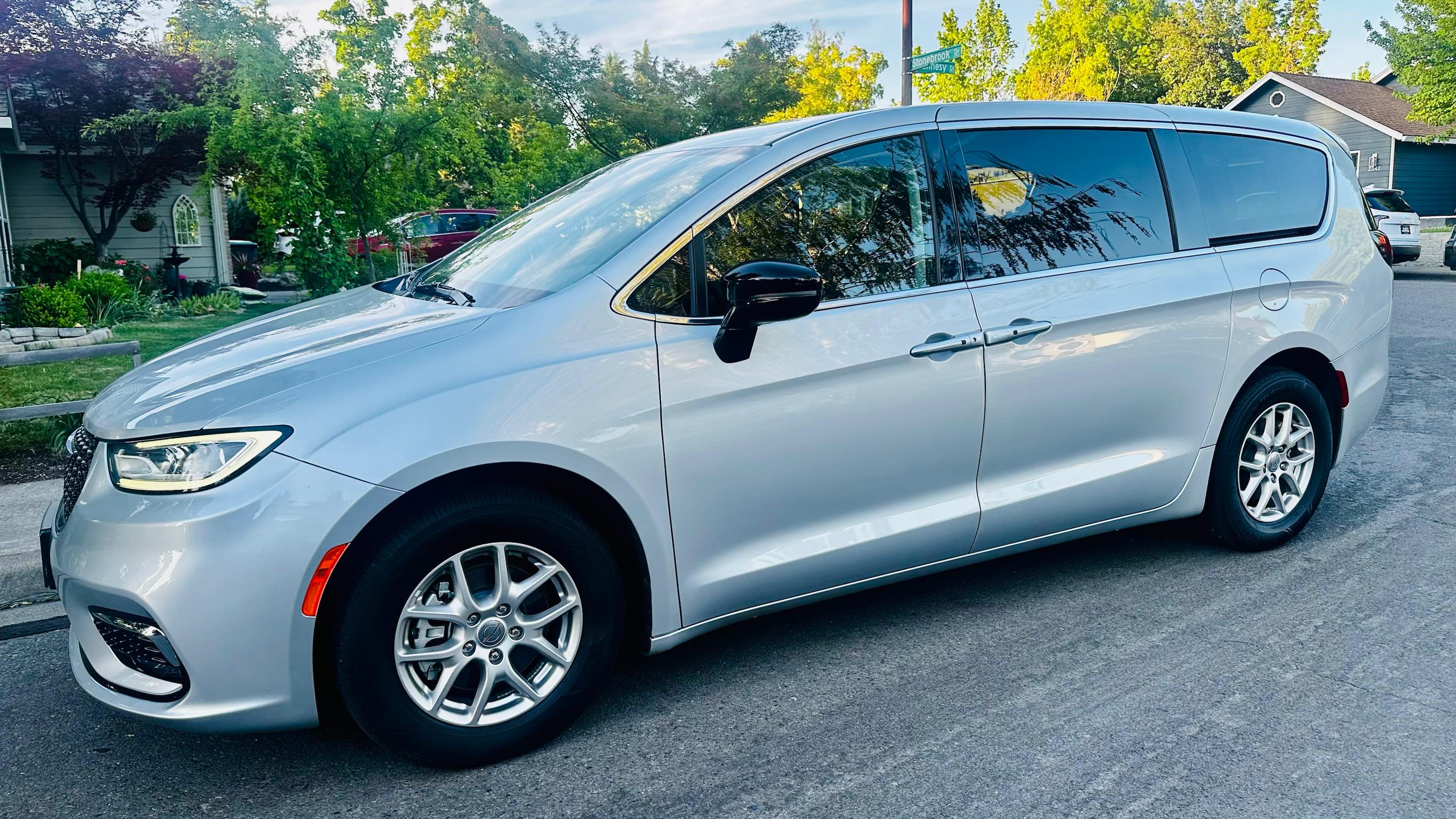 Chrysler Pacifica 2024 in Medford, OR
