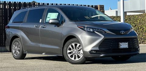 Toyota Sienna 2026