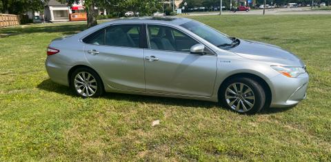 Toyota Camry Hybrid 2015