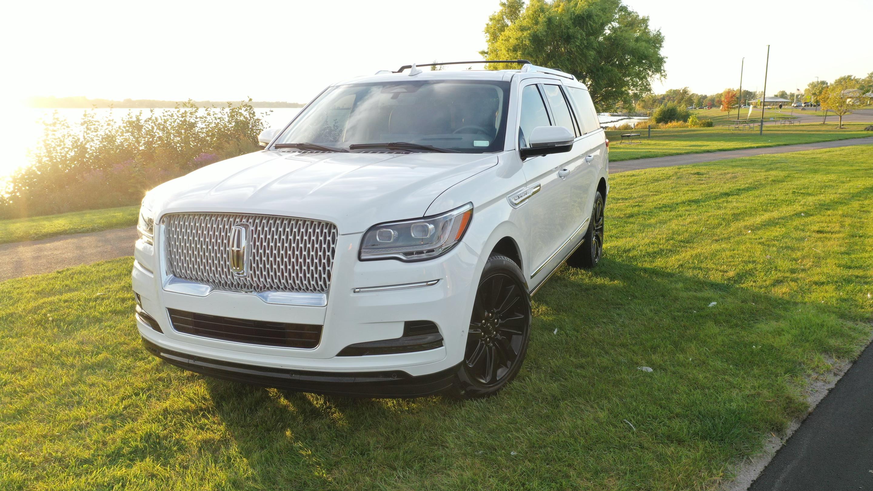 Lincoln Navigator 2024 in Fruit Cove, FL