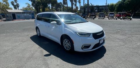 Chrysler Pacifica 2022