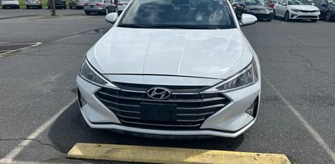 Hyundai Elantra 2019