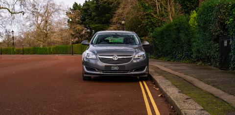 Vauxhall Insignia 2016