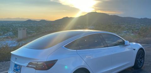 Tesla Model 3 2020