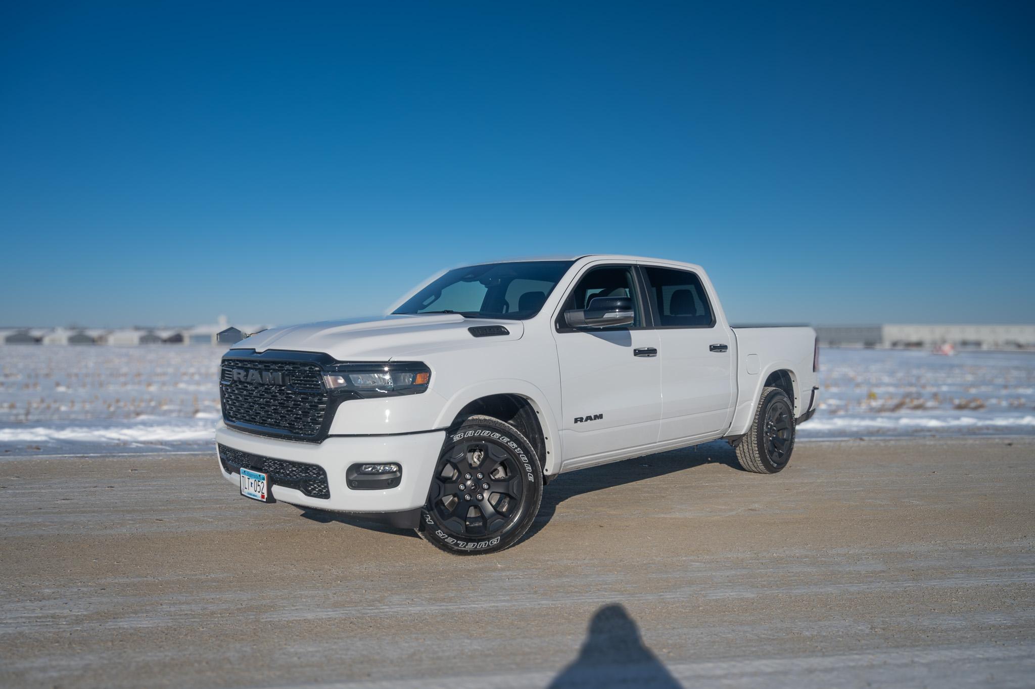 Ram 1500 2026 in Roseville, MN