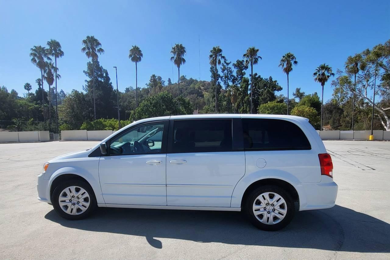 Dodge Grand Caravan 2015 in 