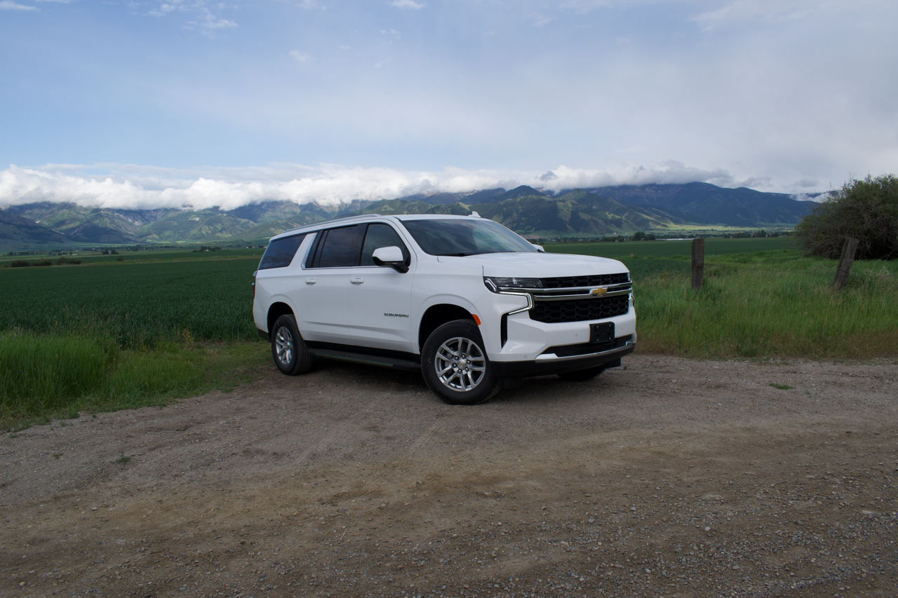 Chevrolet Suburban 2024 in Belgrade, MT