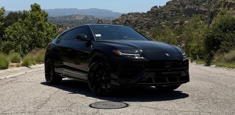 Lamborghini Urus 2021