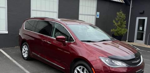 Chrysler Pacifica 2018