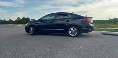 Hyundai Elantra 2020
