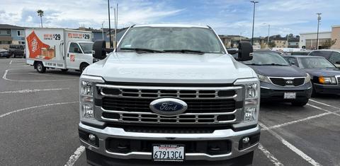 Ford Super Duty F-250 2023