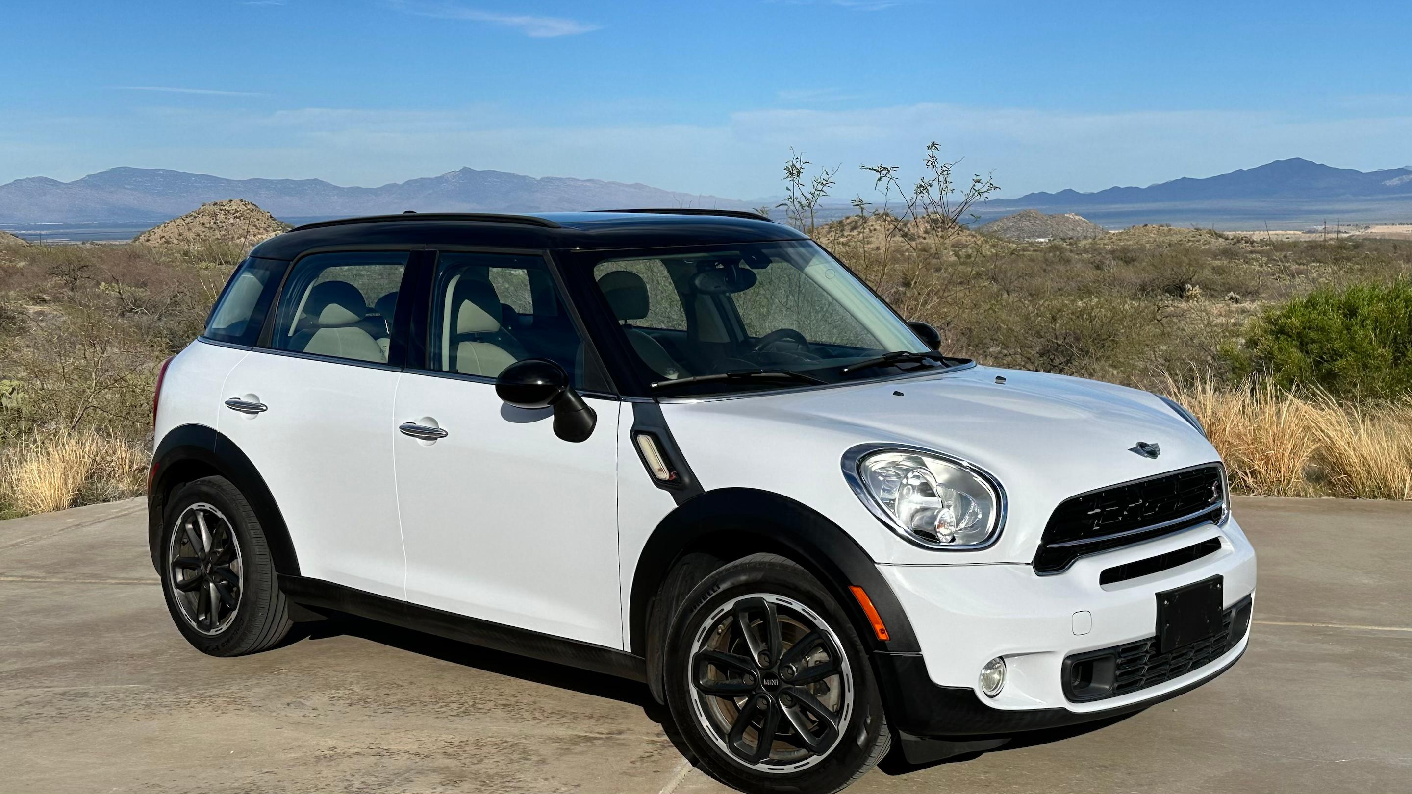 MINI Countryman 2016 in Tucson, AZ