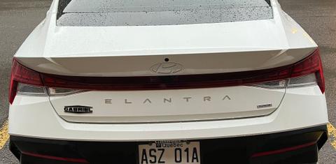 Hyundai Elantra Hybrid 2025