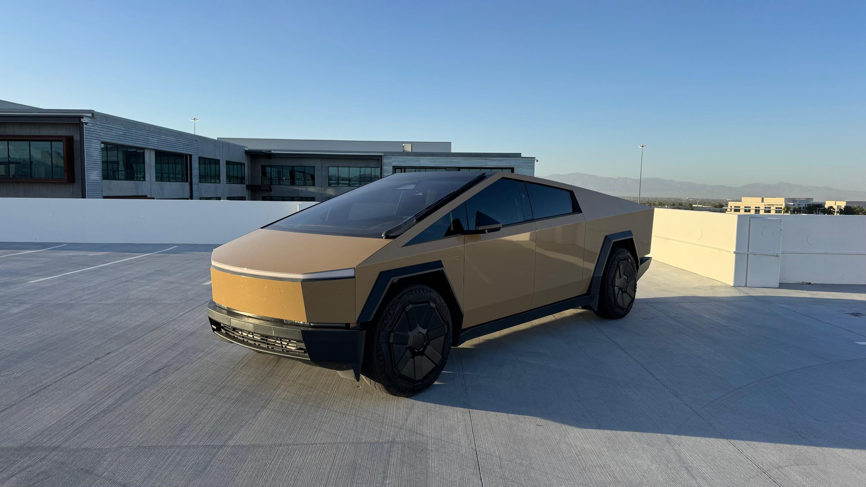 Tesla Cybertruck 2024 in Las Vegas, NV
