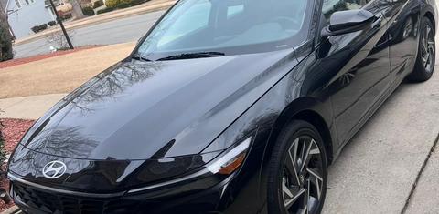 Hyundai Elantra 2025