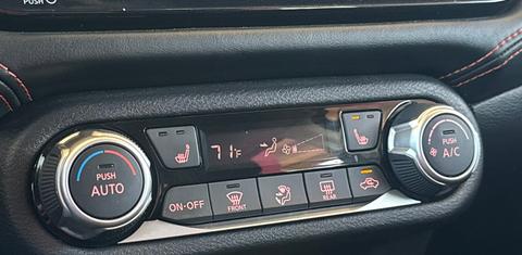 Nissan Versa 2024