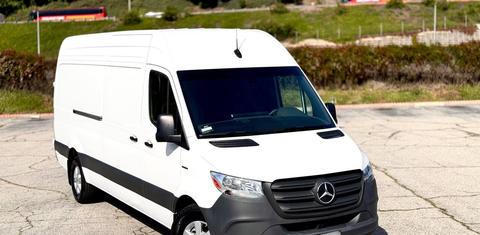 Mercedes-Benz eSprinter Cargo 2024