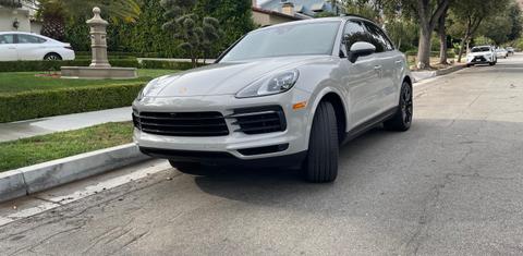 Porsche Cayenne 2021