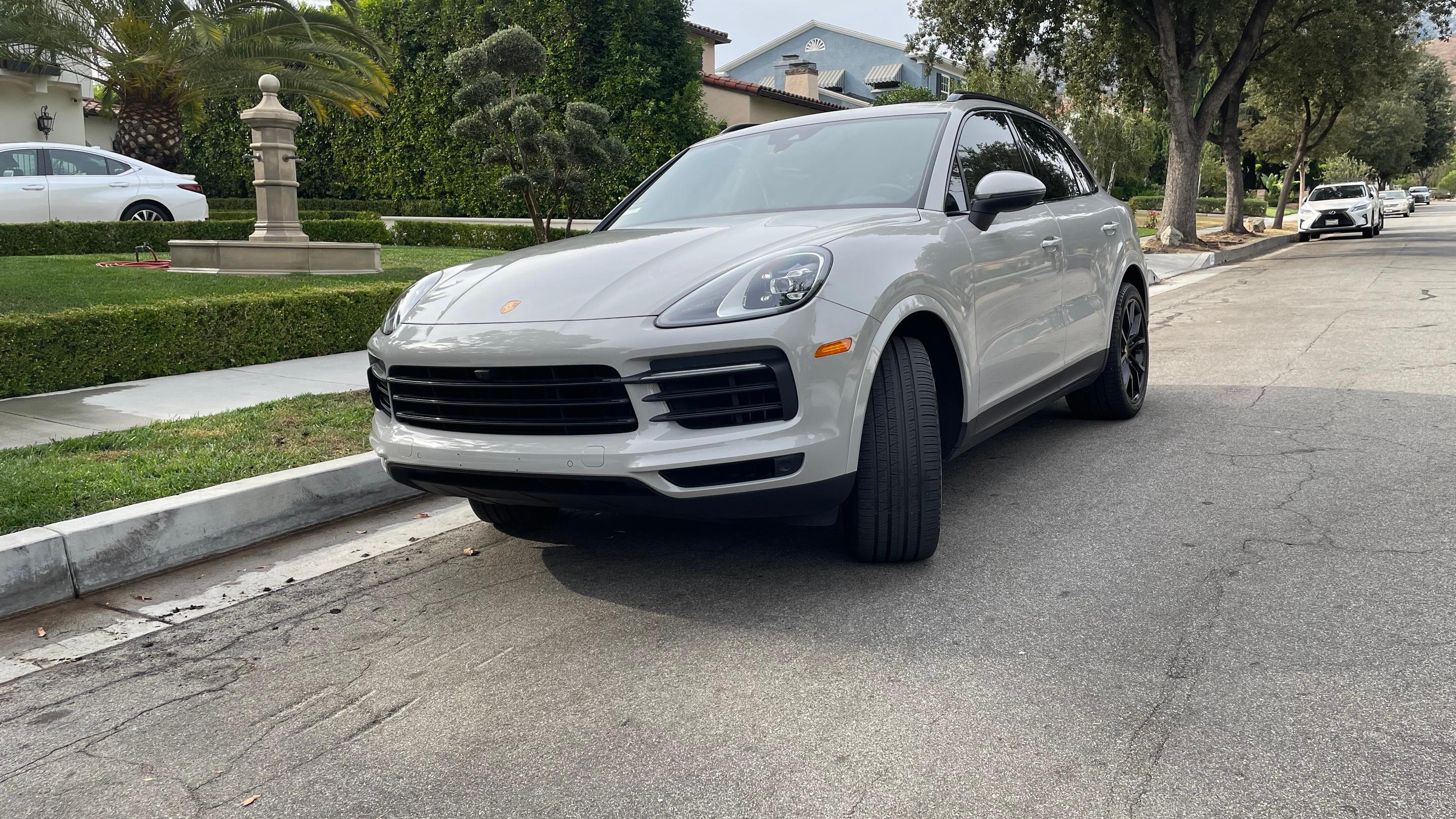 Porsche Cayenne 2021 in Burbank, CA