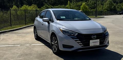 Nissan Versa 2025