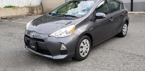 Toyota Prius c 2013