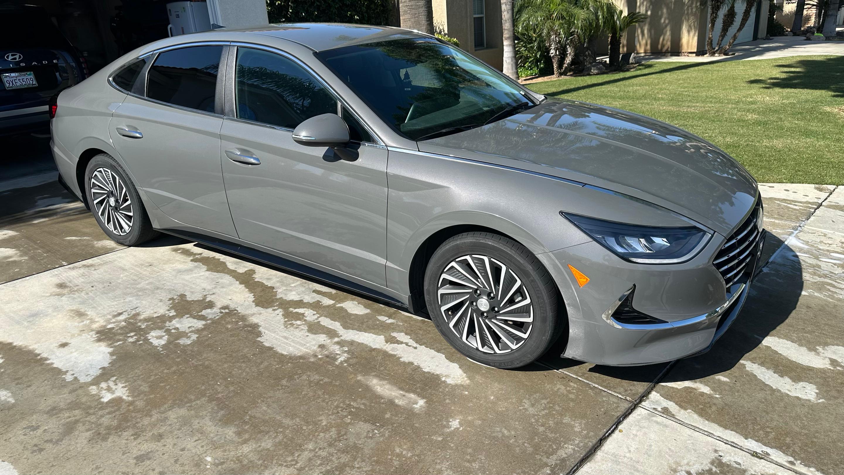 Hyundai Sonata Hybrid 2021 in Bakersfield, CA