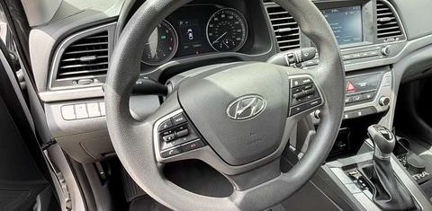 Hyundai Elantra 2018