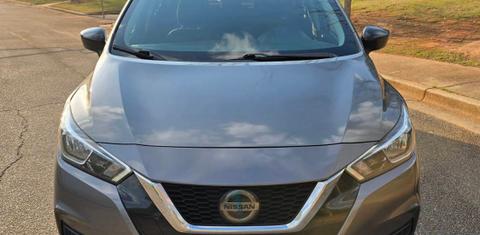 Nissan Versa 2020