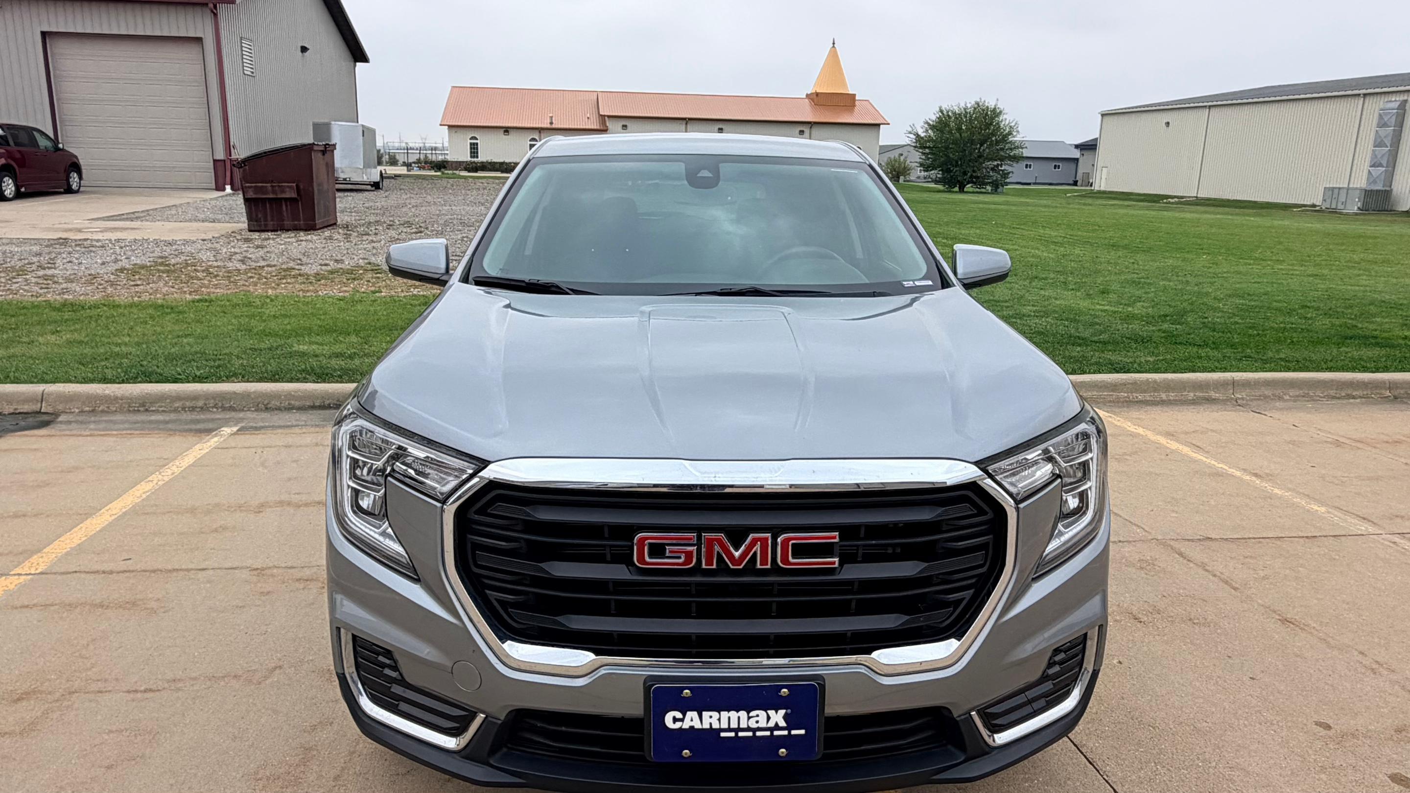 GMC Terrain 2024 in Bloomington, IL