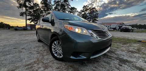 Toyota Sienna 2013
