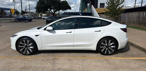 Tesla Model 3 2026