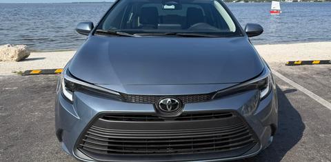 Toyota Corolla Hybrid 2026