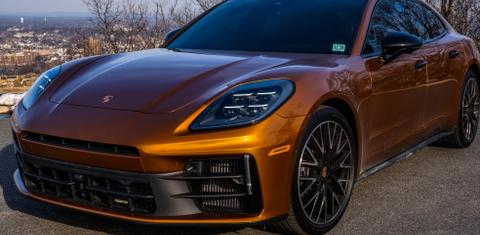 Porsche Panamera 2025