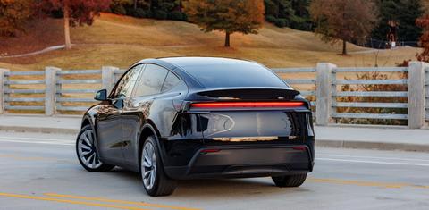 Tesla Model Y 2026